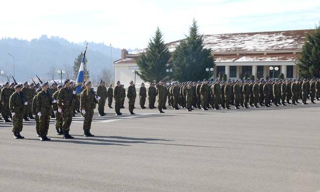 Τι αναφέρει ο Βίτσας για την αύξηση της στρατιωτικής θητείας